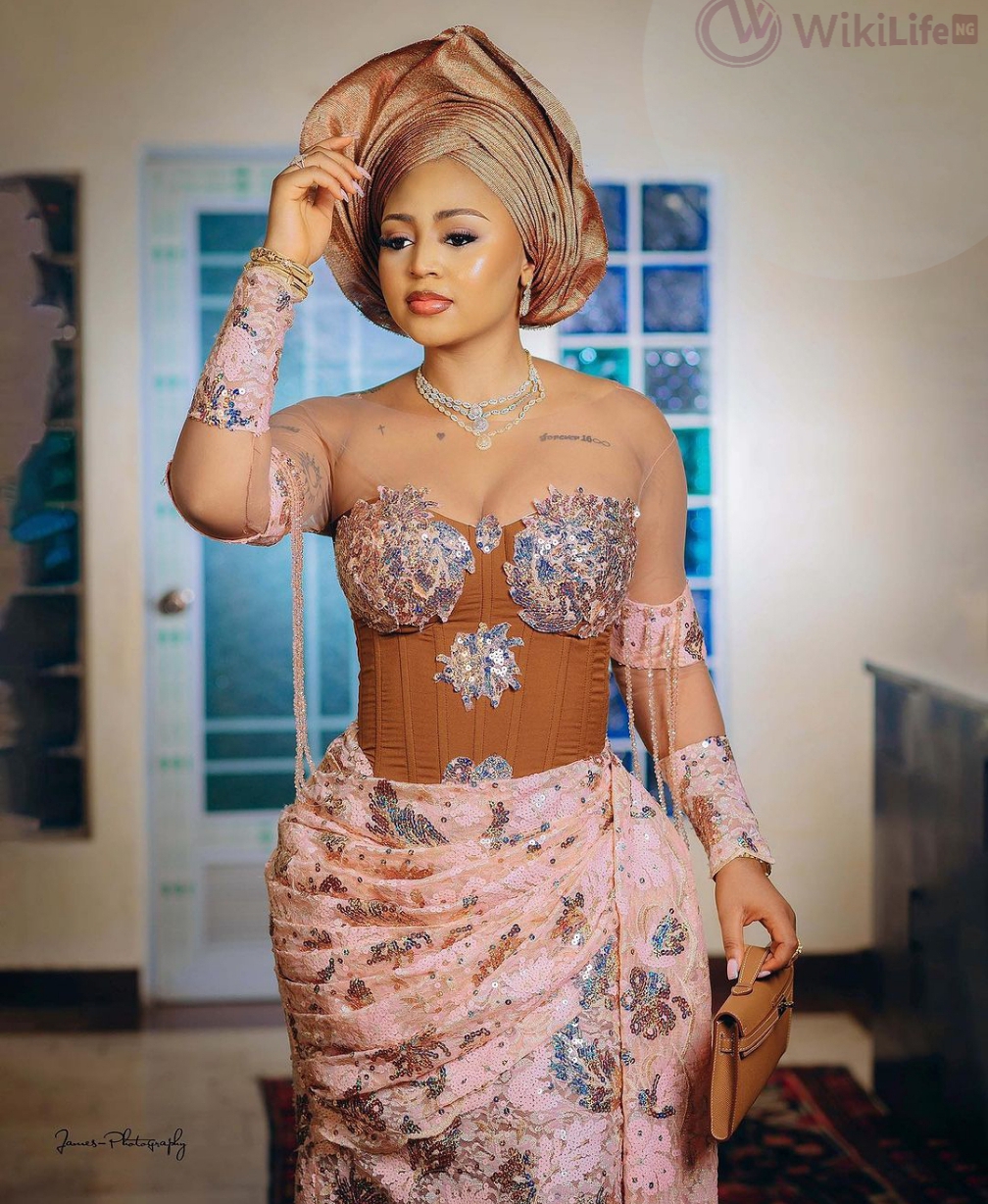 Regina Daniels 